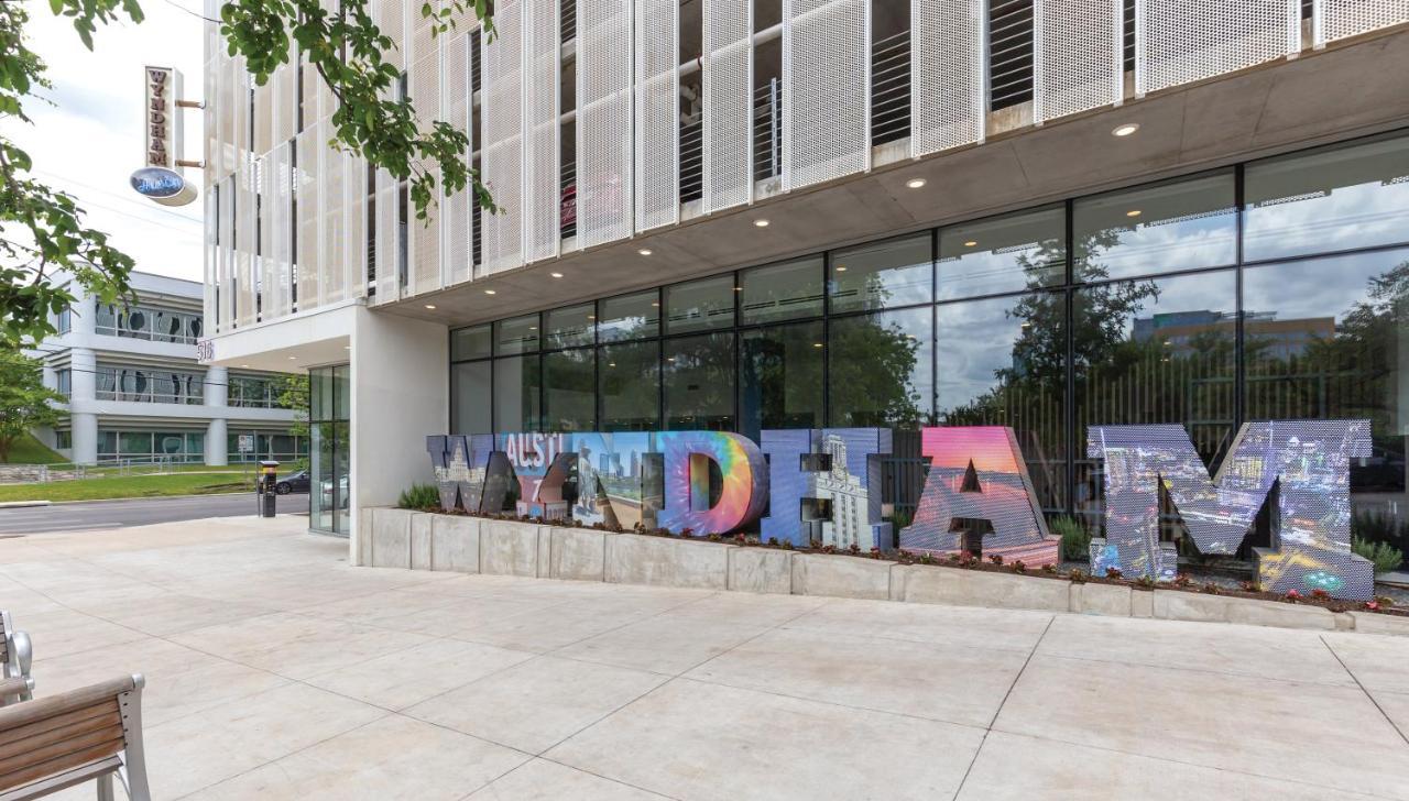 Club Wyndham Austin Hotel Bagian luar foto