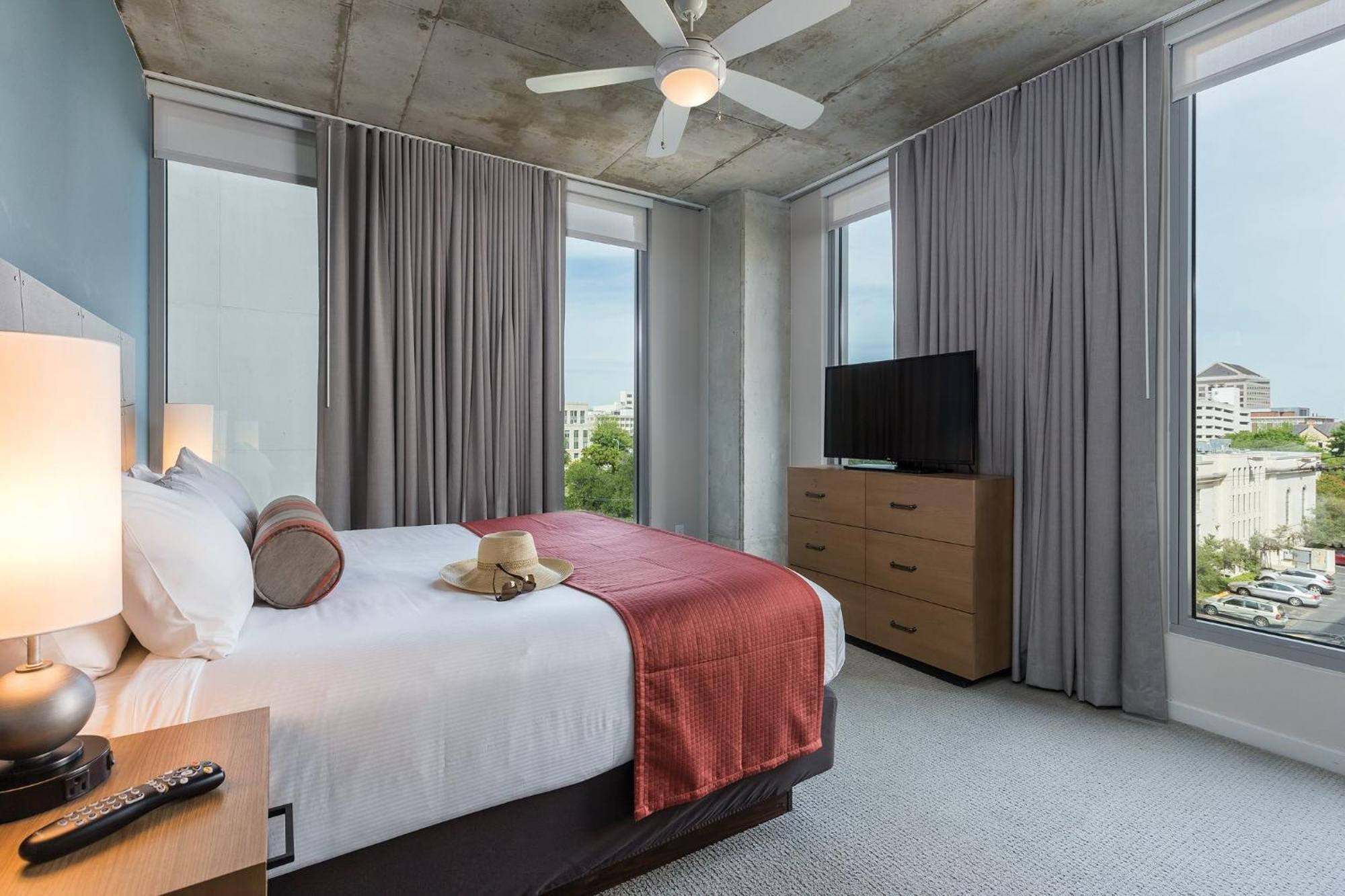 Club Wyndham Austin Hotel Bagian luar foto